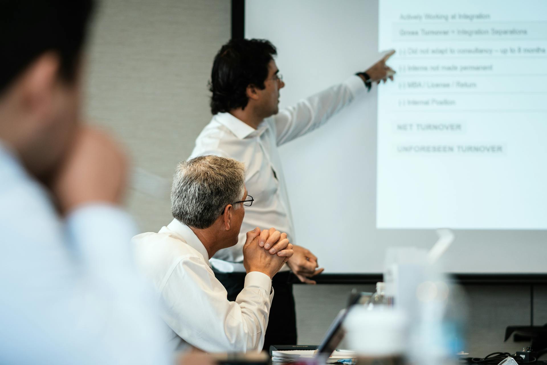 How Effective Project Management Ensures Construction Success